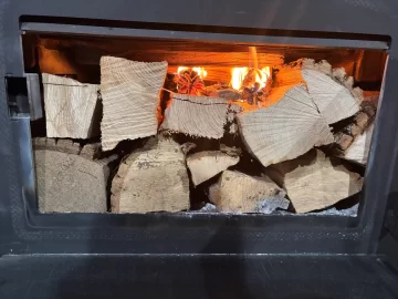 [Hearth.com] What Is In Your Stove Right Now?