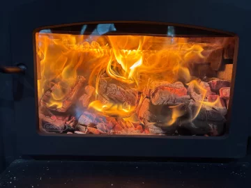 [Hearth.com] What Is In Your Stove Right Now?