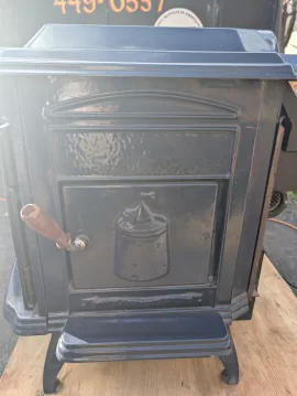 [Hearth.com] Freestanding Blue Enamel Waterford woodburning stove in Glen Mills, Pa