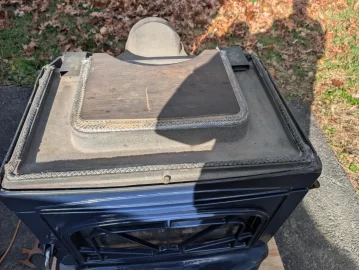 [Hearth.com] Freestanding Blue Enamel Waterford woodburning stove in Glen Mills, Pa