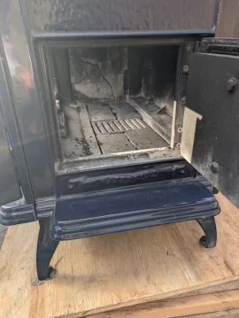 [Hearth.com] Freestanding Blue Enamel Waterford woodburning stove in Glen Mills, Pa