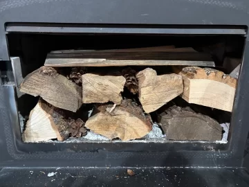 [Hearth.com] What Is In Your Stove Right Now?