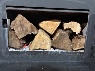 [Hearth.com] What Is In Your Stove Right Now?