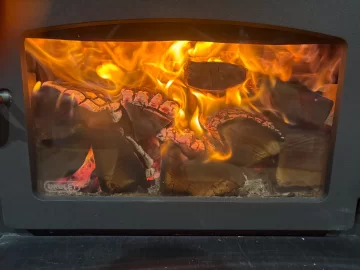 [Hearth.com] What Is In Your Stove Right Now?