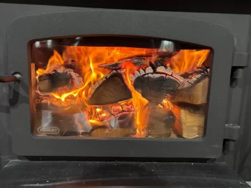 [Hearth.com] What Is In Your Stove Right Now?