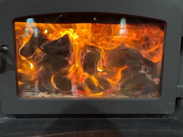 [Hearth.com] What Is In Your Stove Right Now?