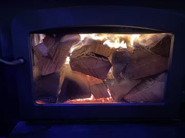 [Hearth.com] What Is In Your Stove Right Now?