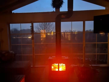 [Hearth.com] What Is In Your Stove Right Now?