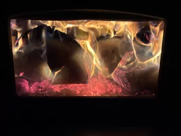 [Hearth.com] What Is In Your Stove Right Now?