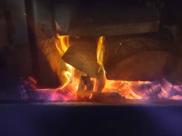 [Hearth.com] What Is In Your Stove Right Now?