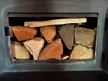 [Hearth.com] What Is In Your Stove Right Now?