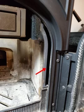 [Hearth.com] How does air get into my VC Dauntless firebox?