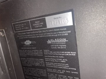 [Hearth.com] Aladdin Contour Pie Warmer compartment glass door hinge broke off!