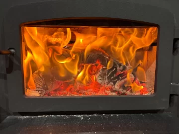 [Hearth.com] What Is In Your Stove Right Now?