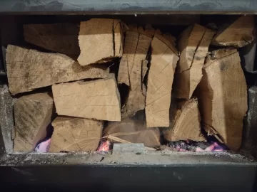 [Hearth.com] What Is In Your Stove Right Now?