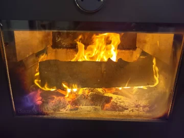 [Hearth.com] What Is In Your Stove Right Now?