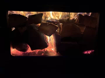 [Hearth.com] What Is In Your Stove Right Now?