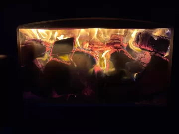 [Hearth.com] What Is In Your Stove Right Now?