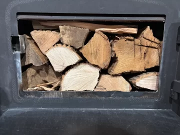 [Hearth.com] What Is In Your Stove Right Now?