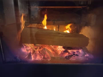 [Hearth.com] What Is In Your Stove Right Now?