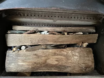 [Hearth.com] What Is In Your Stove Right Now?