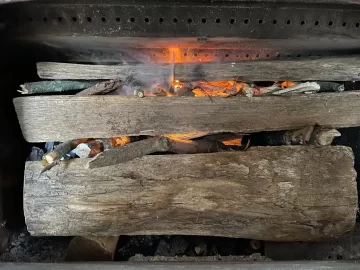 [Hearth.com] What Is In Your Stove Right Now?