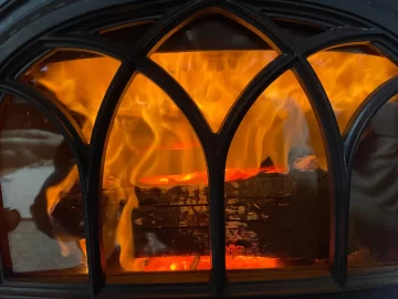 [Hearth.com] What Is In Your Stove Right Now?