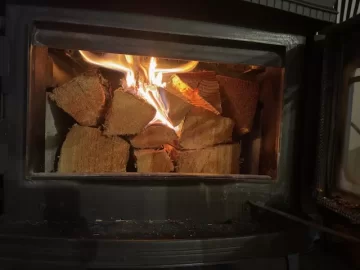 [Hearth.com] What Is In Your Stove Right Now?