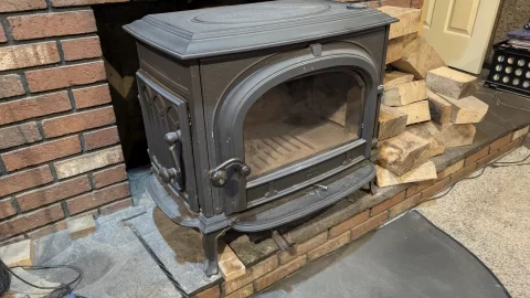 [Hearth.com] Jotul F500 vs Blaze King princess insert