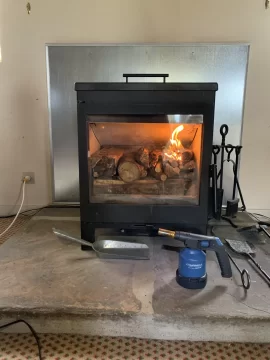 [Hearth.com] What Is In Your Stove Right Now?