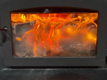 [Hearth.com] What Is In Your Stove Right Now?