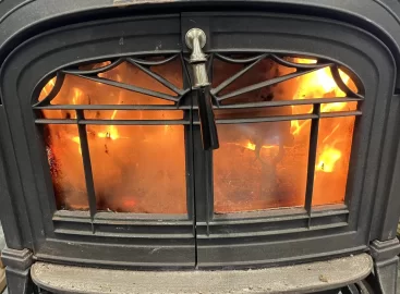 [Hearth.com] What Is In Your Stove Right Now?