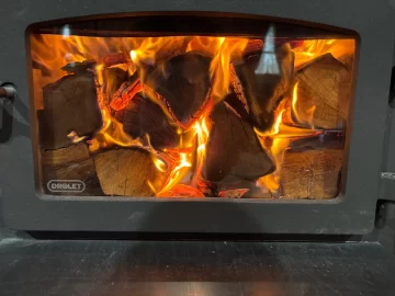 [Hearth.com] What Is In Your Stove Right Now?