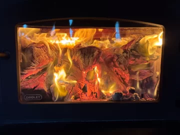 [Hearth.com] What Is In Your Stove Right Now?