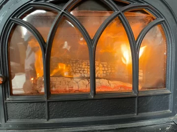 [Hearth.com] What Is In Your Stove Right Now?