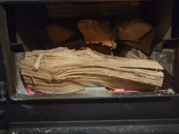 [Hearth.com] What Is In Your Stove Right Now?