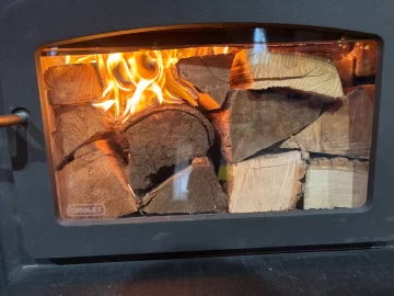 [Hearth.com] What Is In Your Stove Right Now?