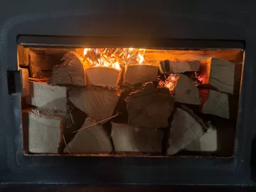 [Hearth.com] What Is In Your Stove Right Now?