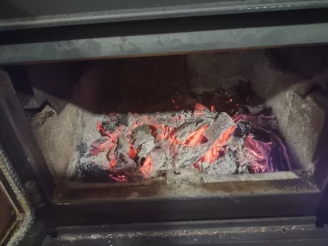 [Hearth.com] What Is In Your Stove Right Now?