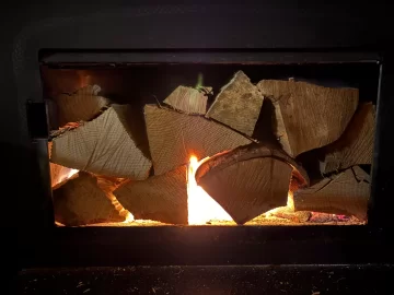 [Hearth.com] What Is In Your Stove Right Now?
