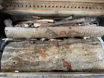 [Hearth.com] What Is In Your Stove Right Now?