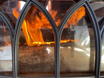 [Hearth.com] What Is In Your Stove Right Now?