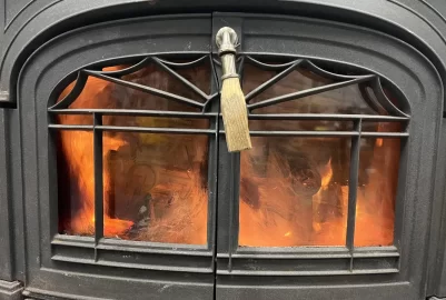 [Hearth.com] What Is In Your Stove Right Now?