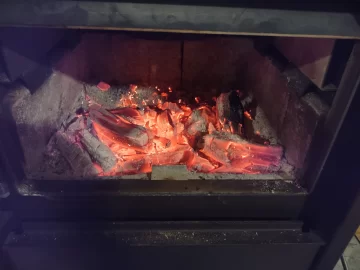 [Hearth.com] What Is In Your Stove Right Now?