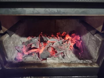 [Hearth.com] What Is In Your Stove Right Now?