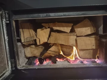 [Hearth.com] What Is In Your Stove Right Now?