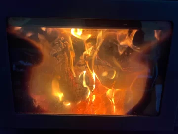 [Hearth.com] What Is In Your Stove Right Now?