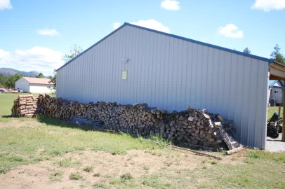 [Hearth.com] What’s Your Go-To Firewood and Why?