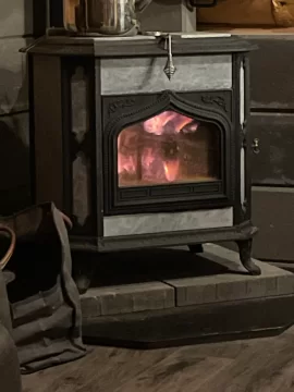 [Hearth.com] What Is In Your Stove Right Now?