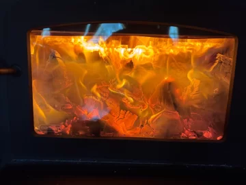 [Hearth.com] What Is In Your Stove Right Now?